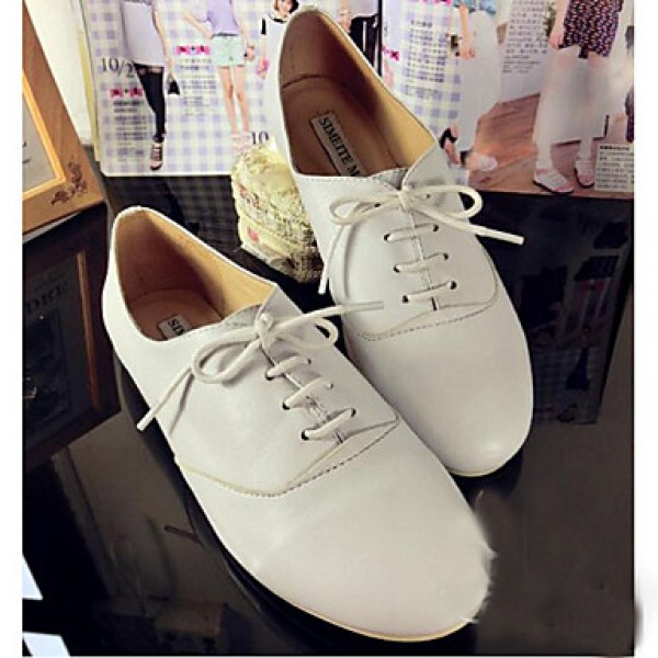 Women's Oxfords Spring / Summer / Fall / Winter Comfort Leather Casual Flat Heel Lace-up White Others